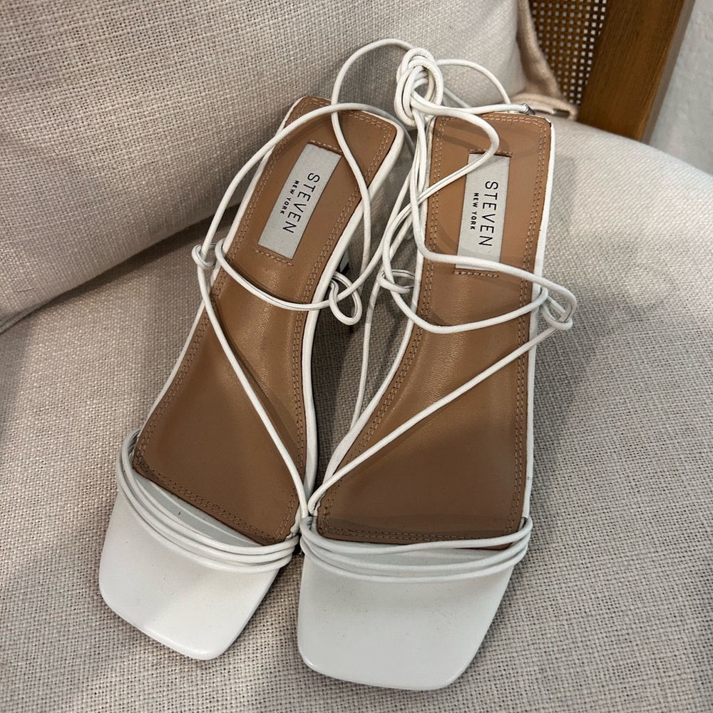 Steven New York Wrap around sandals